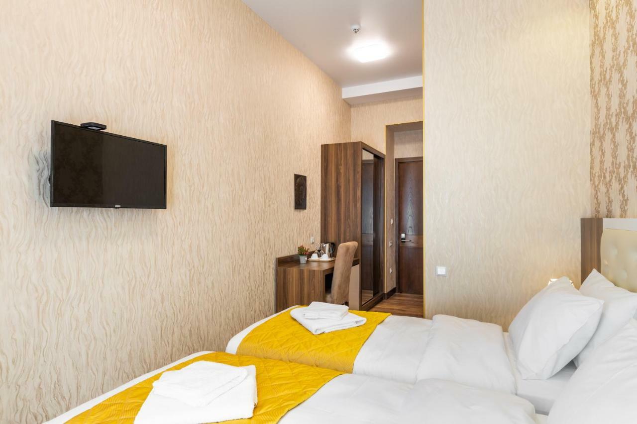 Ornament Hotel Tbilisi Ngoại thất bức ảnh