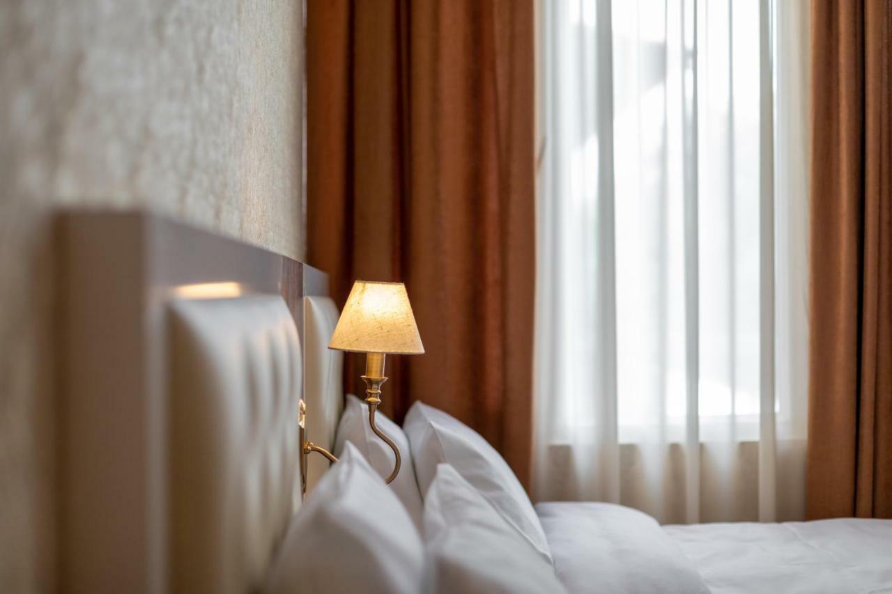 Ornament Hotel Tbilisi Ngoại thất bức ảnh