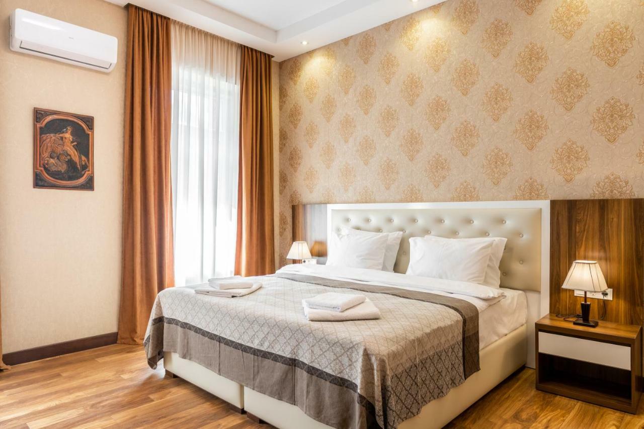 Ornament Hotel Tbilisi Ngoại thất bức ảnh